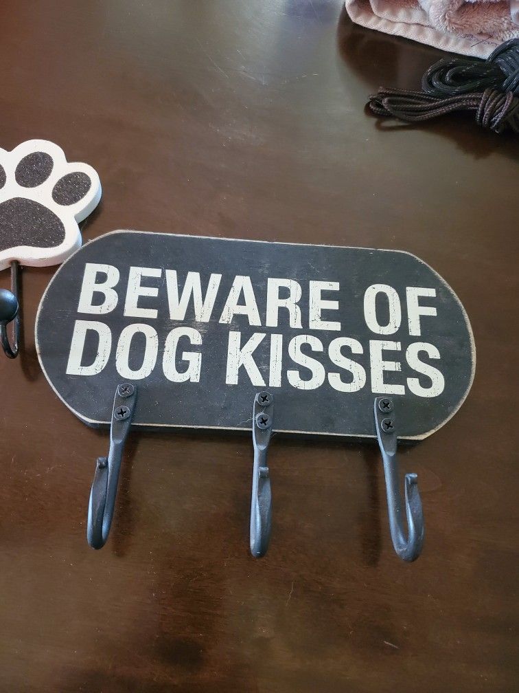 Leash Hangers