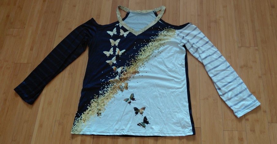Womens off shoulder shirt size XLarge