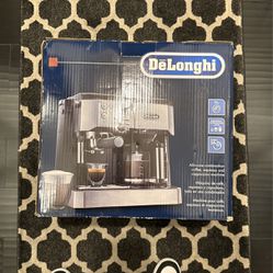 Delonghi All In One Combination Coffee Maker. New 