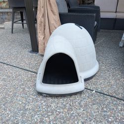 Dog Igloo House 