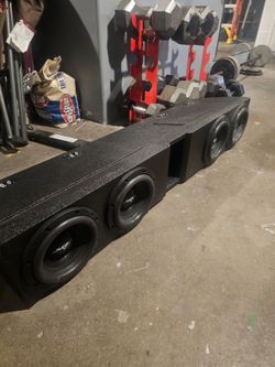4- 8" skar audio 800watts each with box