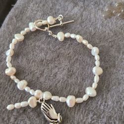 Bracelet Pearl  Praying Hands