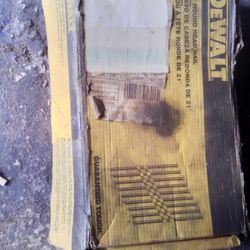 DeWalt Framing Gun Nails