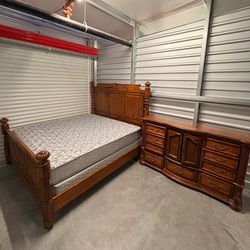King size solid wood bedroom set