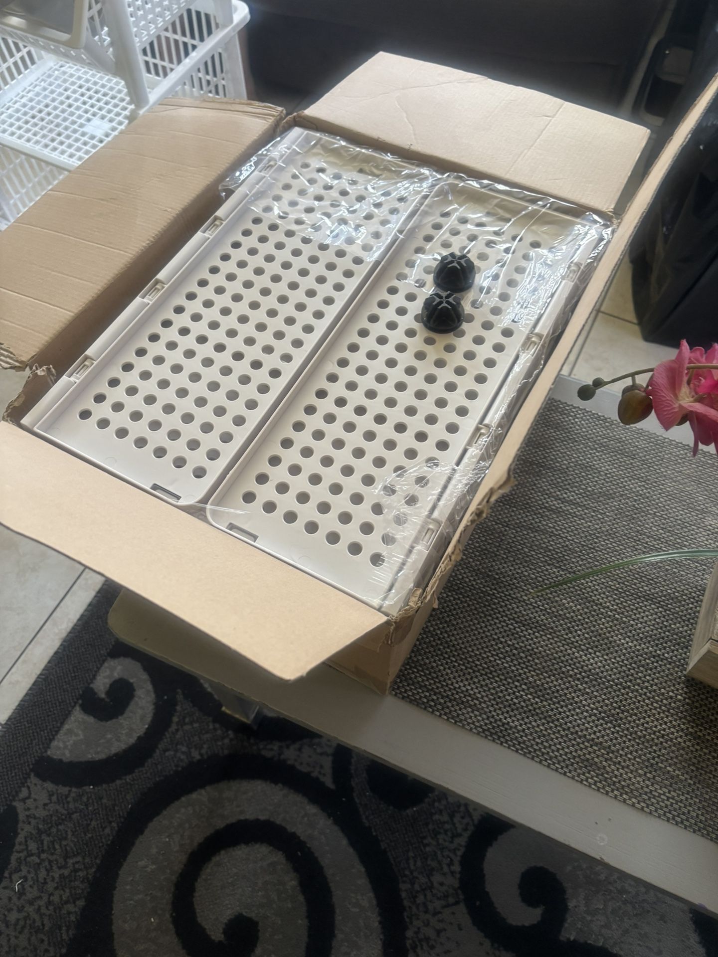 Foldable Storage Basket Rack