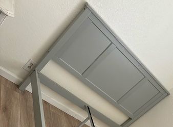 Queen size headboard and bed frame