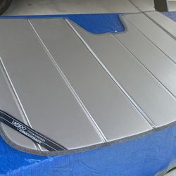 Cover Craft Sunshade For 2018–20 Chevrolet Equinox