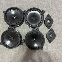 Toyota Rav4 Speakers