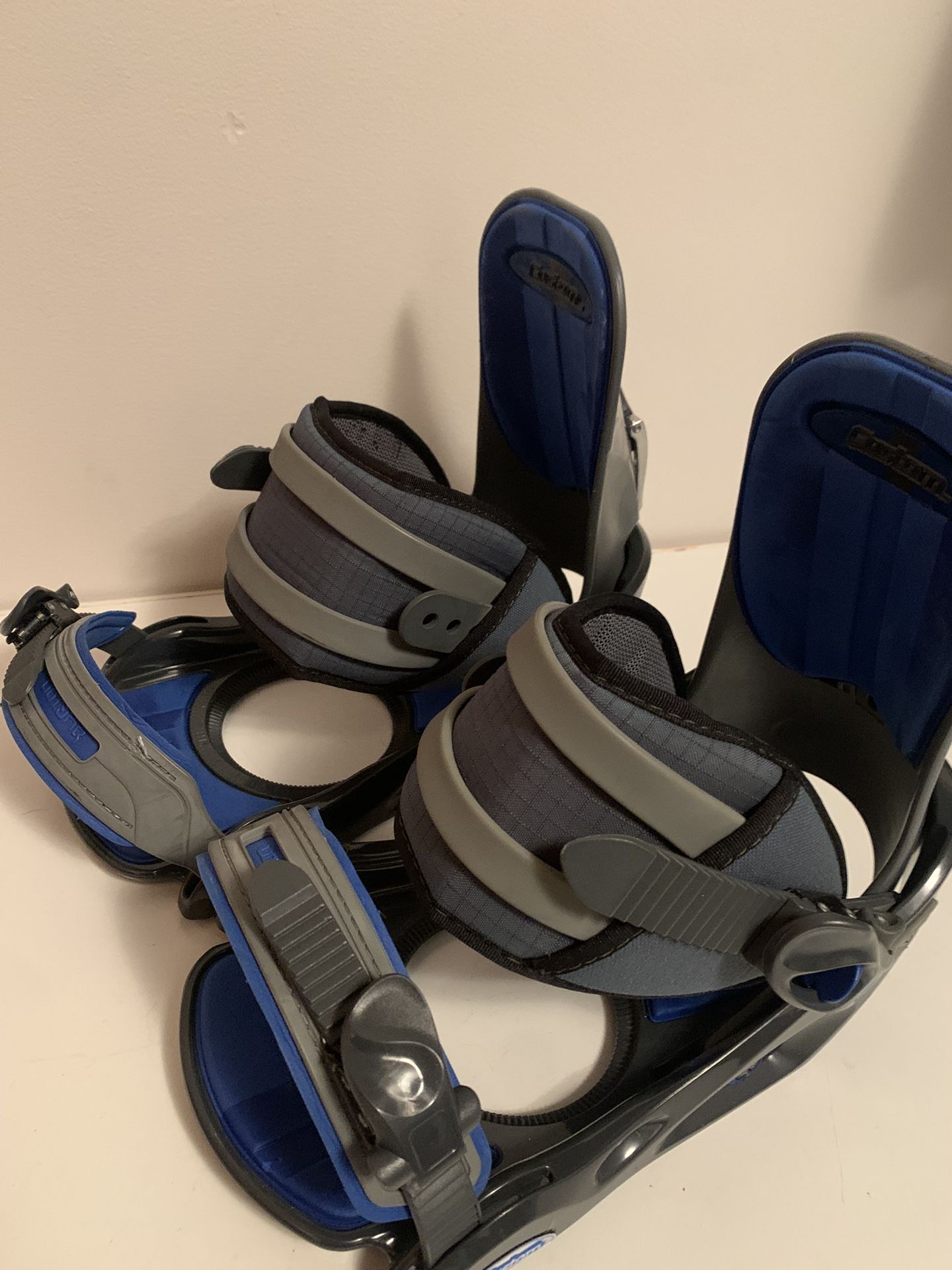 Burton Snowboard Binding. Size L