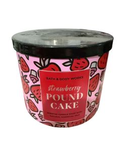 Bath and Bodyworks Strawberry Poundcake Candle