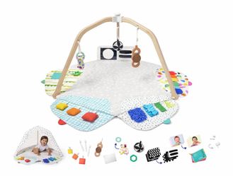 Lovevery Playmat
