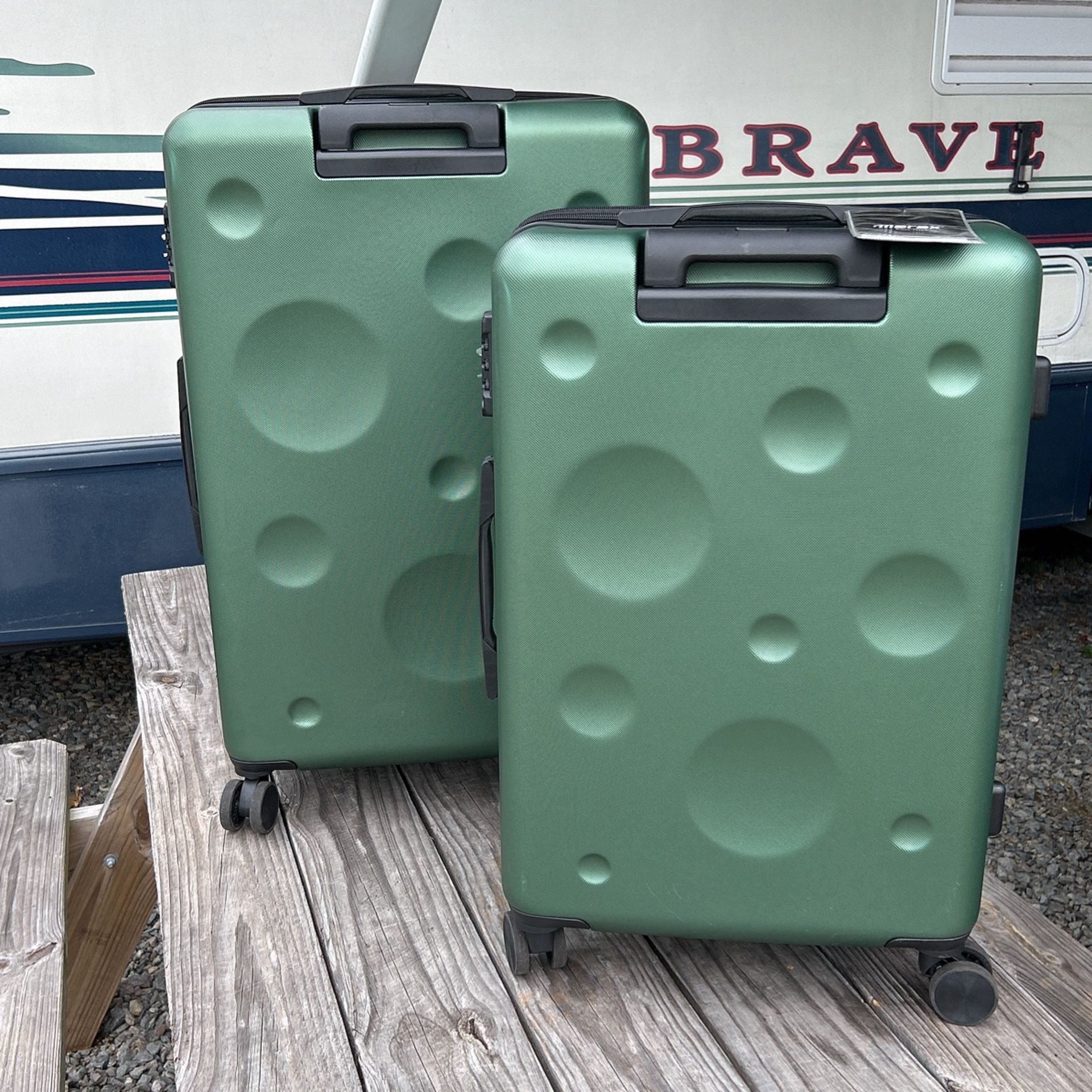 Luggage Set By Merax