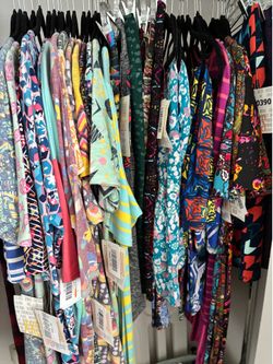 Xs Lularoe