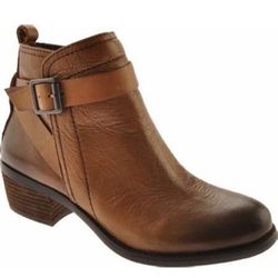 Vince Camuto VP Peamer Leather 