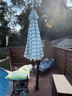 10’ Grand Round Outdoor Patio Umbrella Blue White Striped