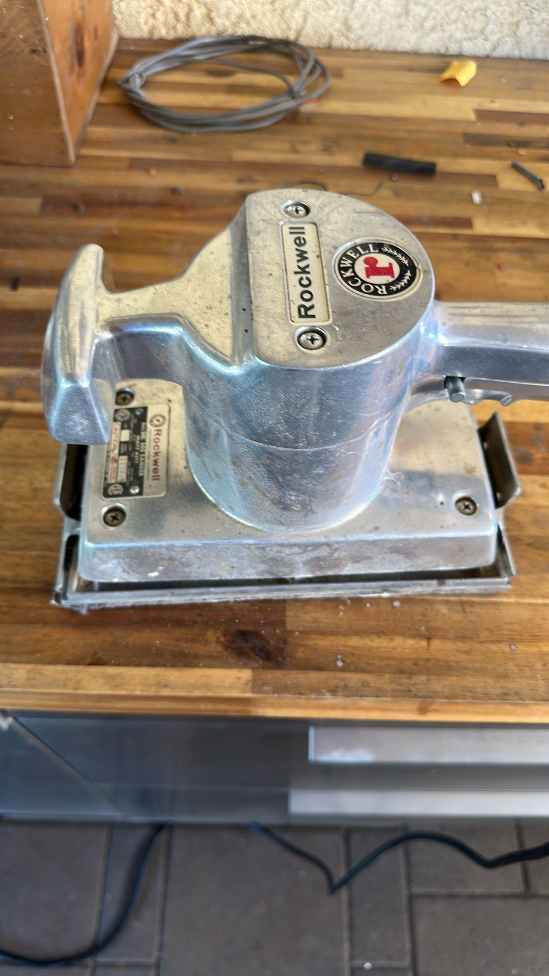 Rockwell 505 Heavy Duty 1/2 Sheet Finish Sander