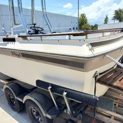 85' Regal 20 ft. Fishing boat NEED GONE ASAP