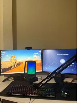 Gaming Monitor With Keyboard and Mouse