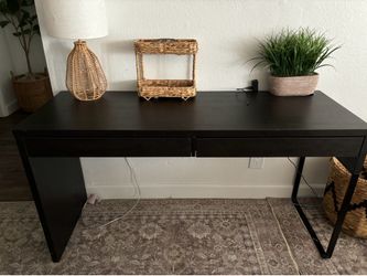 IKEA micke desk