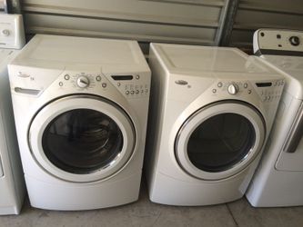 Whirlpool duet steam washer and gas dryer