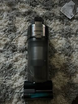 Samsung Jet Cordless Vacuum + Extra Battery & Attachments