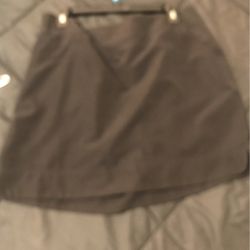 Women’s black skort