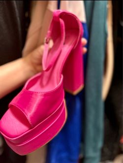 pink heels