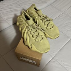 Adidas Yeezy 450