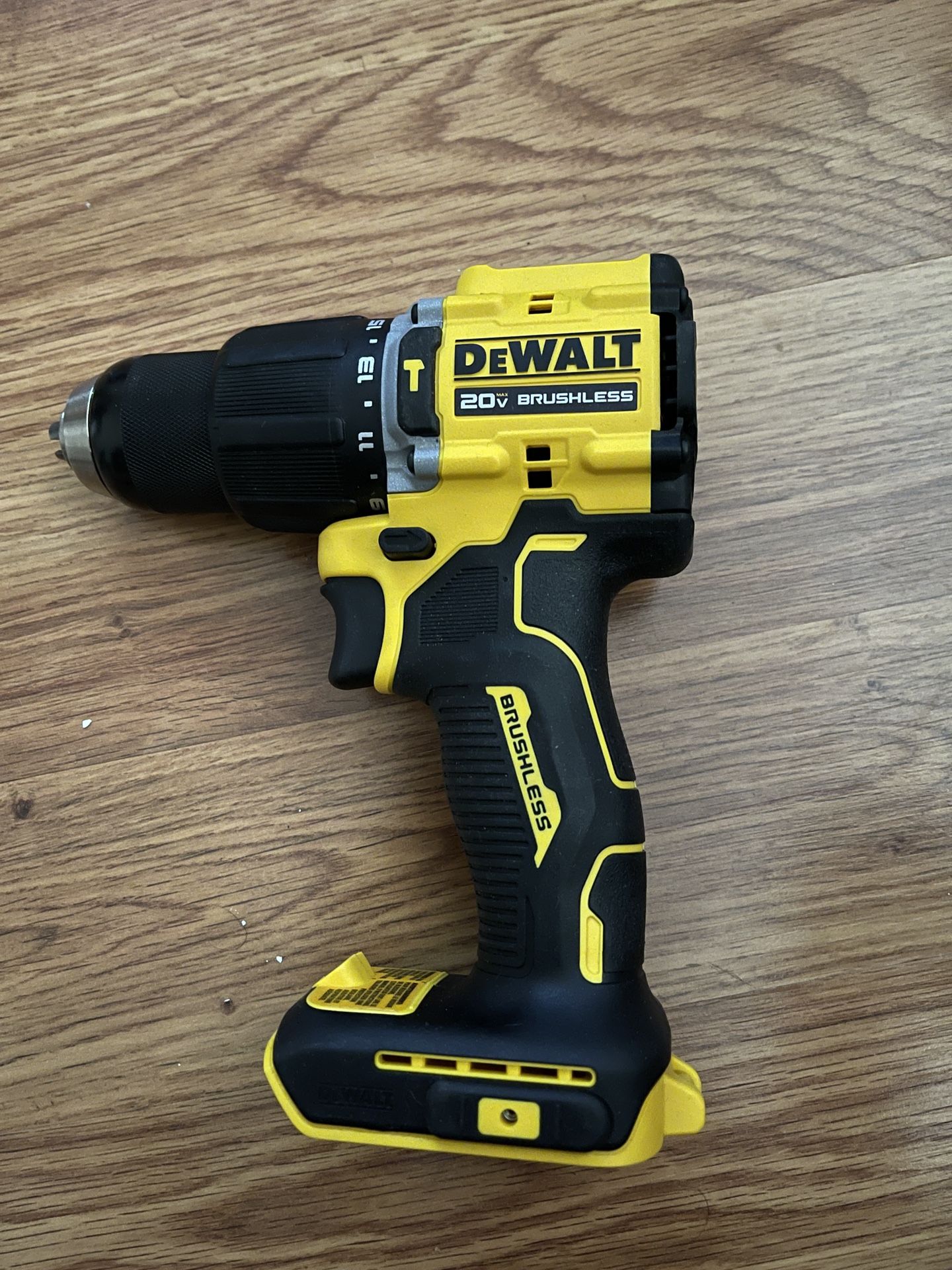 Dewalt Hammer drill 20 Volt Atomic 2 Speed New Tool Only