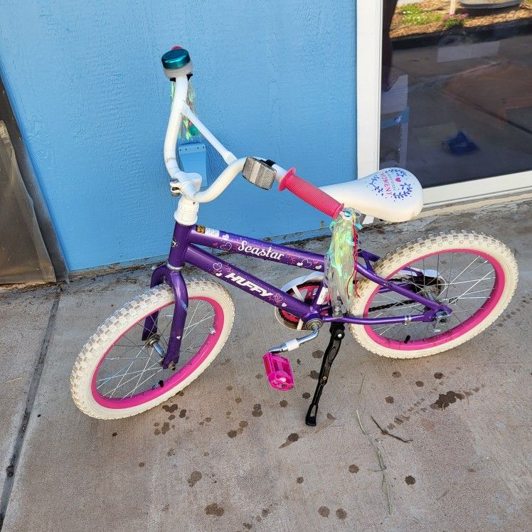 Huffy 18" Sea Star Kids' Bike $40
