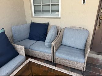 Patio outdoor set chairs with table