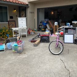 MOVING SALE 