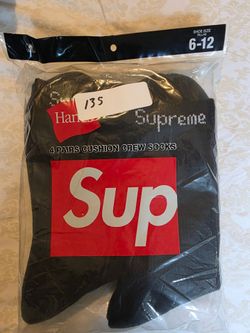 Supreme socks