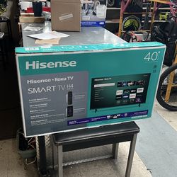 Hisense 40H4030F4 40” H4 Roku Smart TV