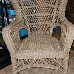 Old Wicker Furniture Set – Needs TLC (Cheap!)