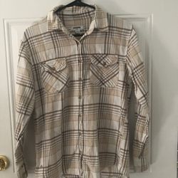 Long sleeve Flannel women’s size small 