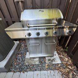 BBQ GRILL with Propane Tank 