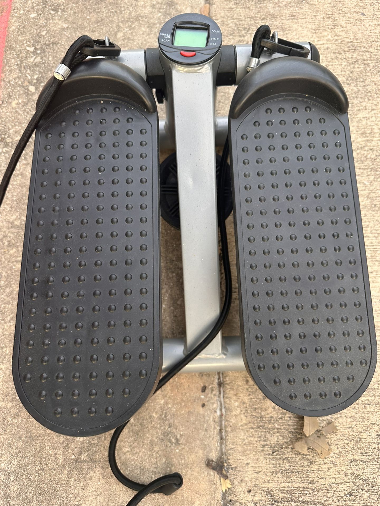 🔥 Moving Sale! Mini Stepper Machine – Great Shape + Cheap Deal! 🔥