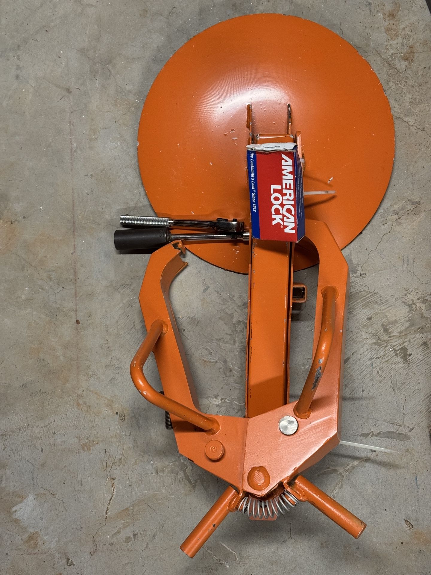Auto Or Trailer Boot Tire Wheel Lock