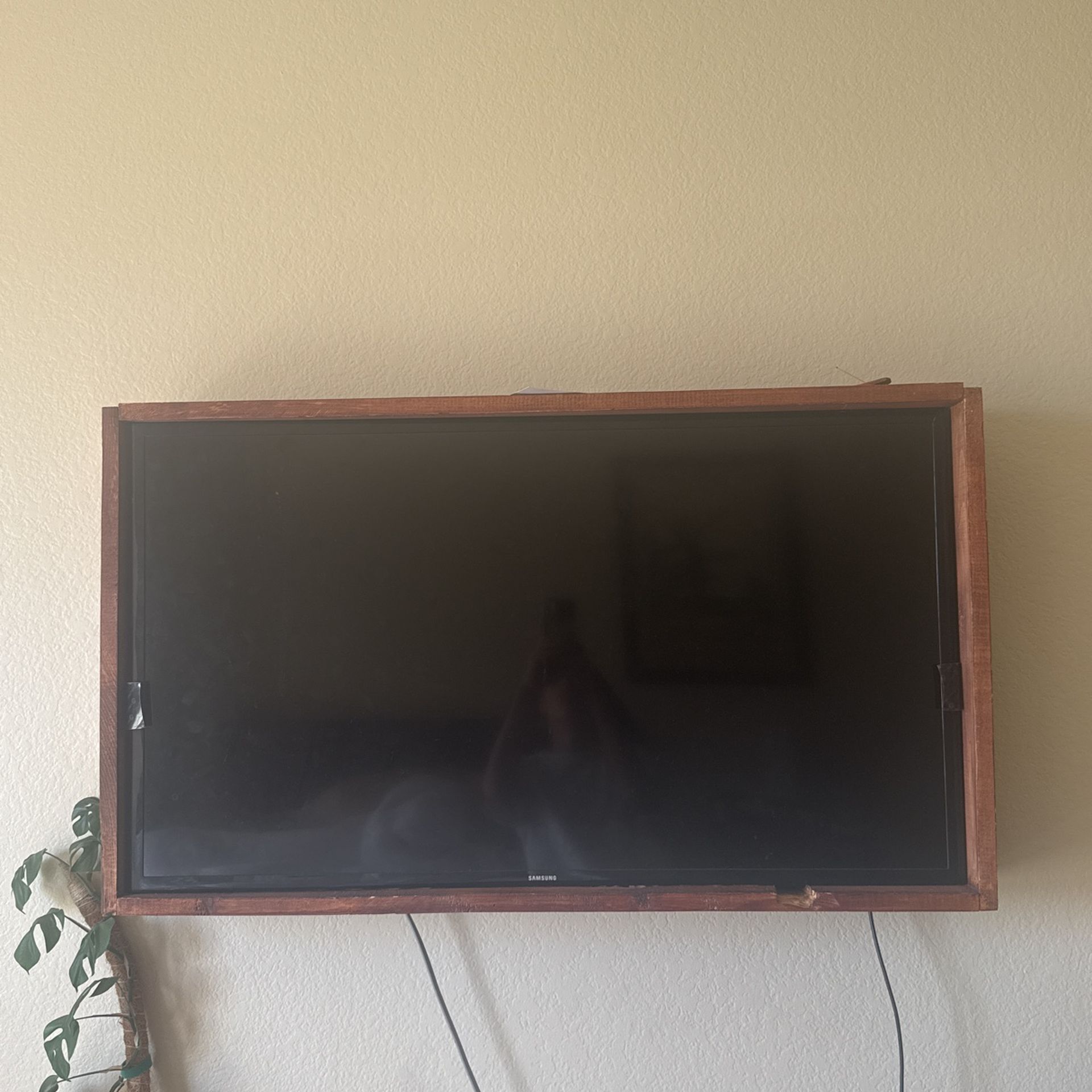 40in TV