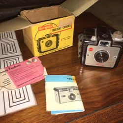 Kodak Brownie Holiday Camera In Box!