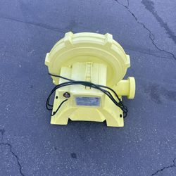 Air Blower For Jumpers Or Fan For Sale 40:00 Dollars Working Great Blowing Very Very Strong 