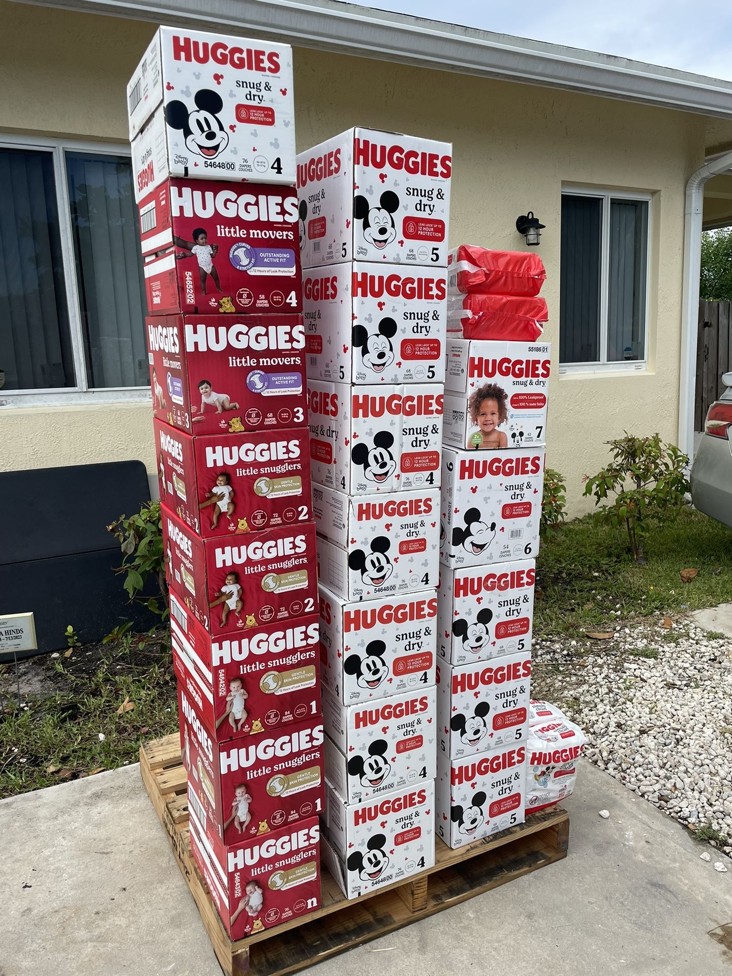 Huggies