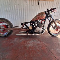 HONDA REBEL 1986 $ 2,000 obo
