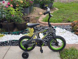 🚲 Huffy Rock It 12" Kids' Bike – $20