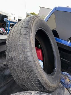 Used tire 275/60/20