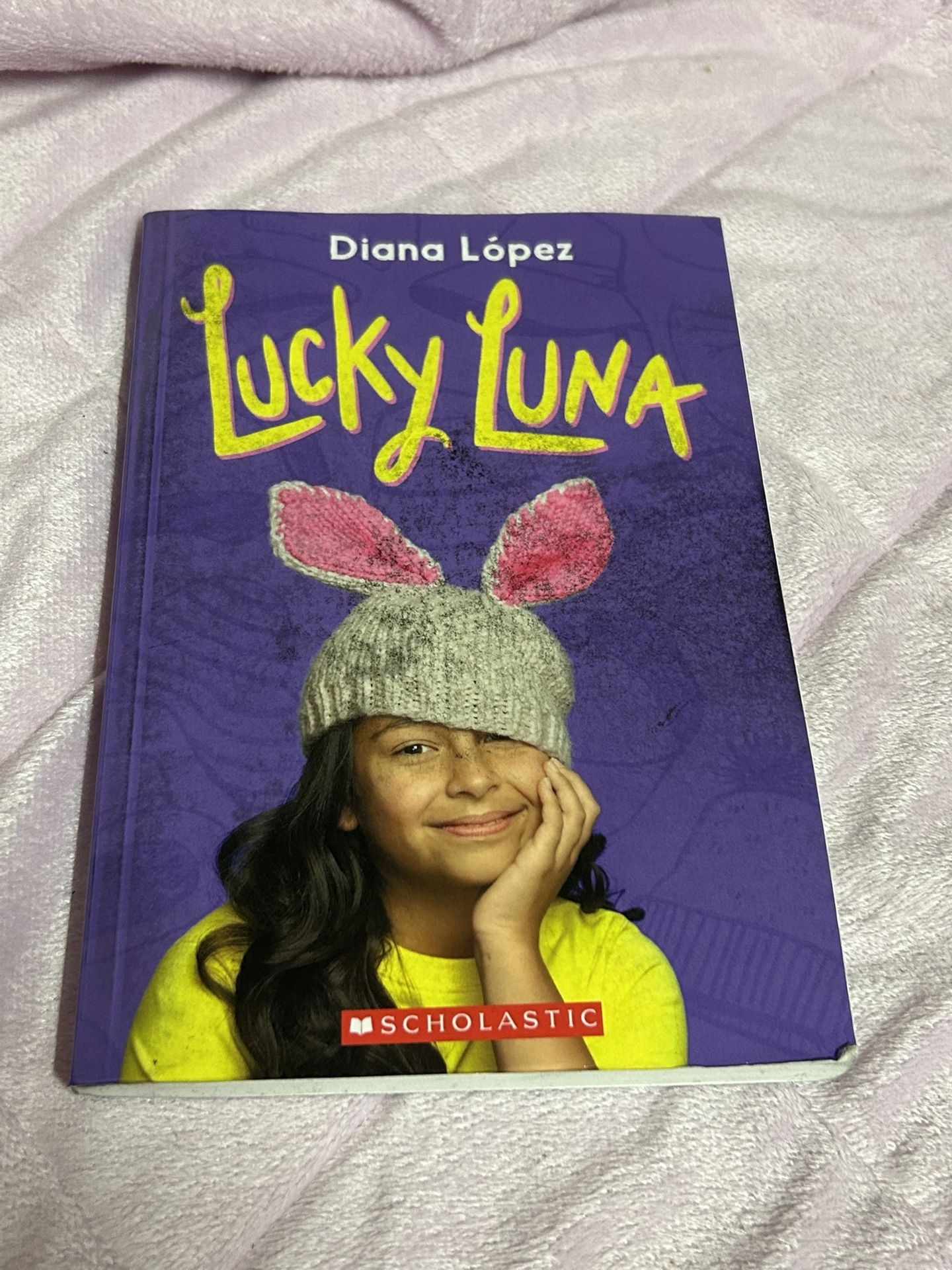 Lucky Luna Book