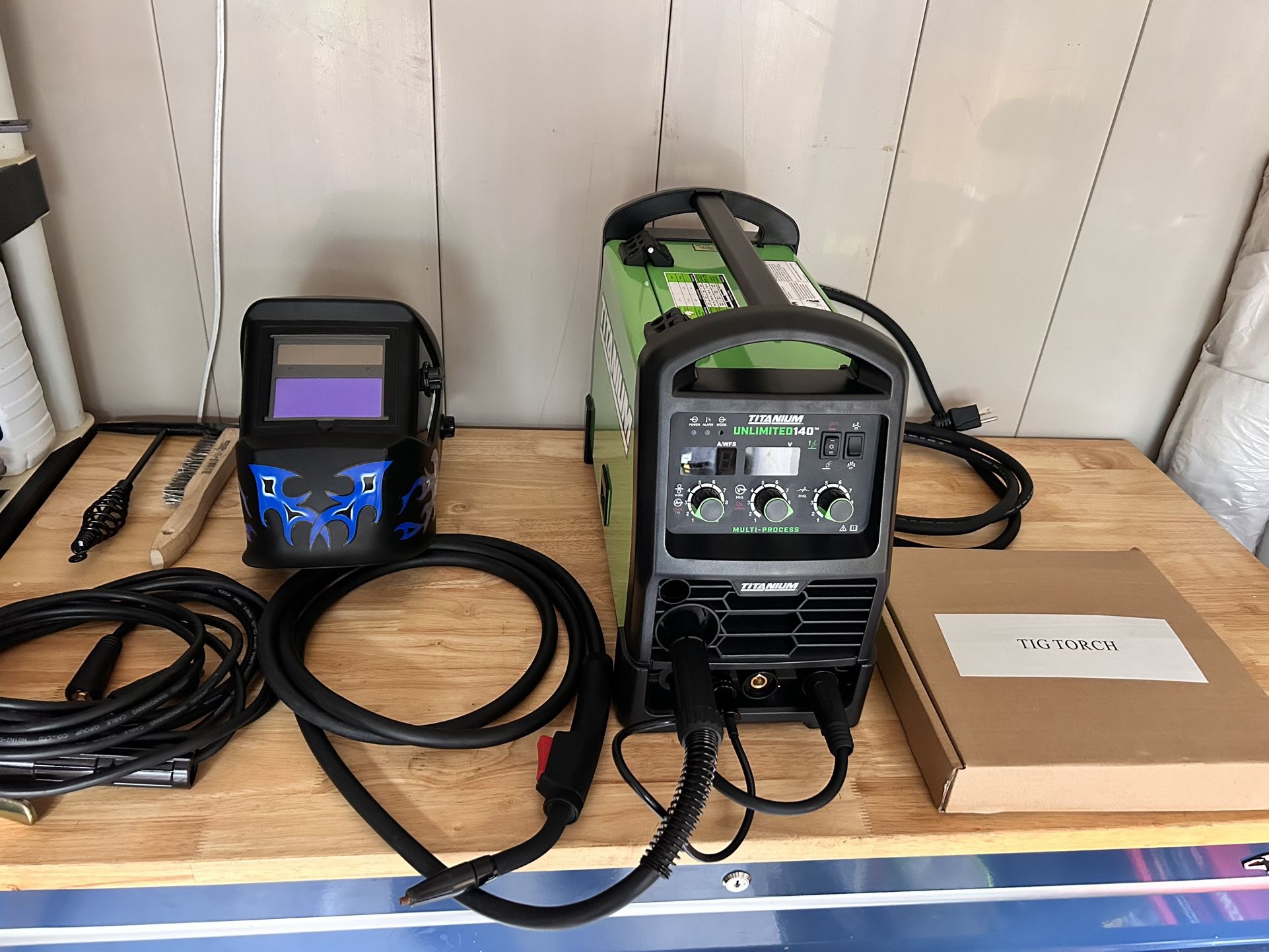 Unlimited 140 titanium Welder