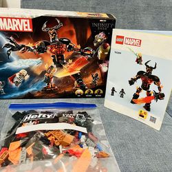 LEGO Marvel Thor vs Surtur - Complete Set