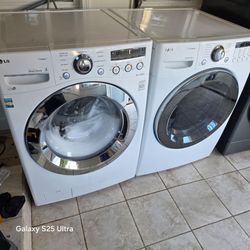 Set washer and dryer